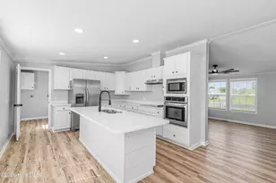 108 Wildcat Ct, Richlands, NC 28574 - Photo 8