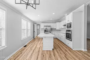 108 Wildcat Ct, Richlands, NC 28574 - Photo 6