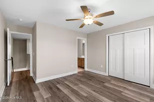 608 Jacks Xing Dr, Hubert, NC 28539 - Photo 16