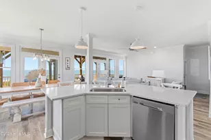5527 E Beach Dr, Oak Island, NC 28465 - Photo 28