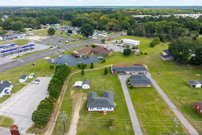 1035 W Saint James Street, Tarboro, NC 27886 - Photo 36