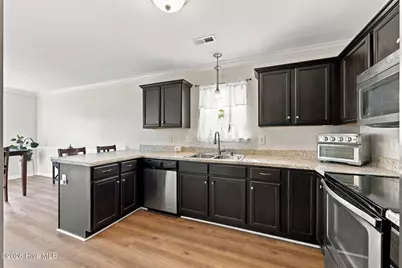 304 Lynden Lane, New Bern, NC 28560 - Photo 16