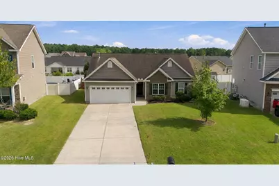 304 Lynden Lane, New Bern, NC 28560 - Photo 4