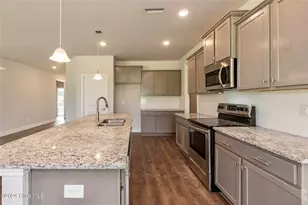 180 Seashore St, Grimesland, NC 27837 - Photo 16