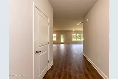 180 Seashore Street, Grimesland, NC 27837 - Photo 10