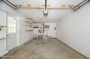 201 Sycamore Dr, Beaufort, NC 28516 - Photo 30
