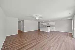941 Plymouth Rd, Boiling Spring Lakes, NC 28461 - Photo 8
