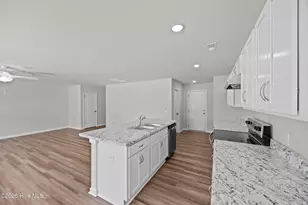 941 Plymouth Rd, Boiling Spring Lakes, NC 28461 - Photo 18