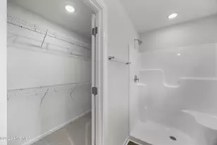 941 Plymouth Rd, Boiling Spring Lakes, NC 28461 - Photo 26