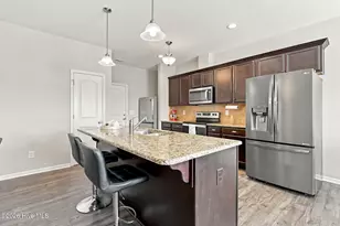 613 Knoll Cir, Greenville, NC 27858 - Photo 20