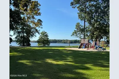 17C Comanche Trail, Hertford, NC 27944 - Photo 4