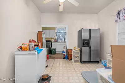 302 W 1st Street, Tarboro, NC 27886 - Photo 12