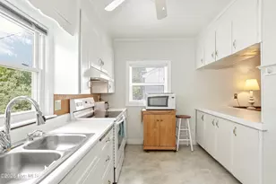 302 S 17th St, Morehead City, NC 28557 - Photo 16