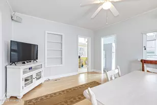 302 S 17th St, Morehead City, NC 28557 - Photo 22