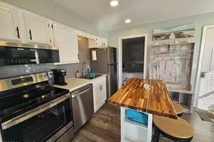 191 E 1st St, Ocean Isle Beach, NC 28469 - Photo 6