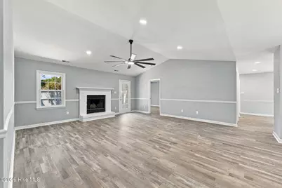 4511 Rivershore Drive, New Bern, NC 28560 - Photo 4