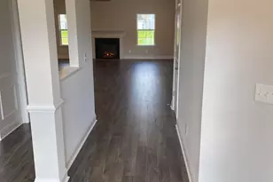 2138 Royal Pines Dr, New Bern, NC 28560 - Photo 2