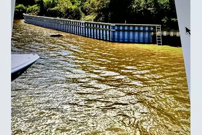 408 E Yacht Drive, Oak Island, NC 28465 - Photo 6