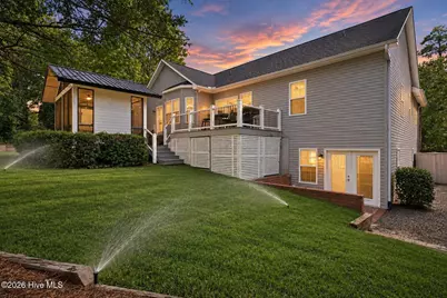 30 Lake View Drive E, Pinehurst, NC 28374 - Photo 2