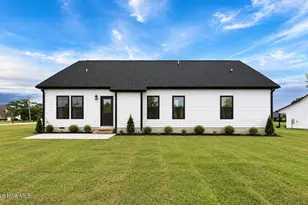 938 Whaley Rd, Kinston, NC 28501 - Photo 2