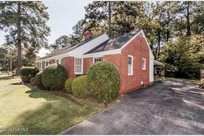 303 Charlotte Avenue, Rocky Mount, NC 27804 - Photo 8