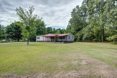 102 Gloria Court, Vanceboro, NC 28586 - Photo 12
