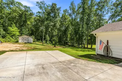 127 Spring Dr Extension, Rockingham, NC 28379 - Photo 12