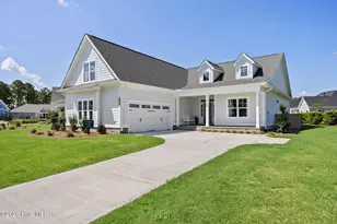 7326 Foxbriar Dr, Leland, NC 28451 - Photo 4