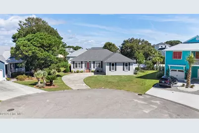 833 Cutter Court, Kure Beach, NC 28449 - Photo 2