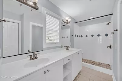 131 Myrtle Avenue, Wilmington, NC 28403 - Photo 12