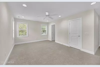 131 Myrtle Avenue, Wilmington, NC 28403 - Photo 10