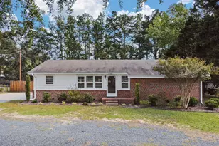 1708 N Poplar St, Aberdeen, NC 28315 - Photo 1