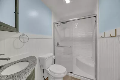 21 W Henderson Street #A&B, Wrightsville Beach, NC 28480 - Photo 20