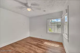 21 W Henderson St, Wrightsville Beach, NC 28480 - Photo 24