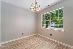 3043 Foxhorn Rd, Jacksonville, NC 28546 - Photo 6