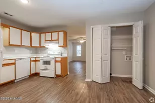 905 Allen Rd, Greenville, NC 27834 - Photo 6