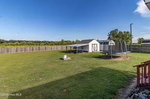 135 Bowden Rd, Mount Olive, NC 28365 - Photo 10