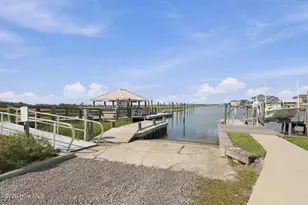 602 W Fort Macon Rd, Atlantic Beach, NC 28512 - Photo 12