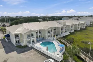602 W Fort Macon Rd, Atlantic Beach, NC 28512 - Photo 2
