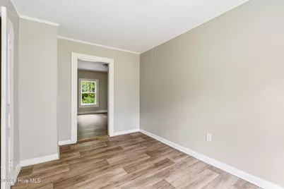 309 Pine Street, Hamlet, NC 28345 - Photo 18