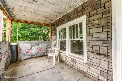 309 Pine Street, Hamlet, NC 28345 - Photo 8