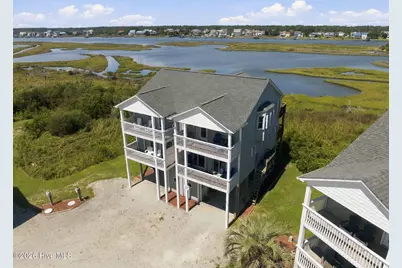 213 Pinellas Bay Drive, North Topsail Beach, NC 28460 - Photo 4