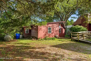 302 Moore St, Beaufort, NC 28516 - Photo 20