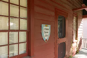 302 Moore St, Beaufort, NC 28516 - Photo 2