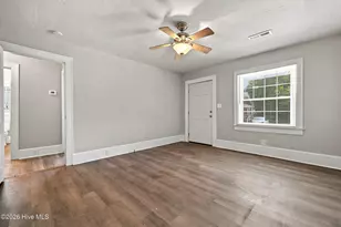 1002 W 6th St, Greenville, NC 27834 - Photo 8