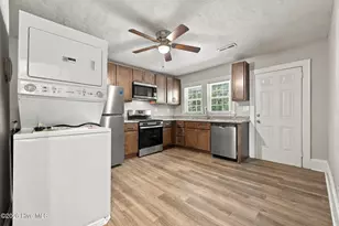 1002 W 6th St, Greenville, NC 27834 - Photo 10