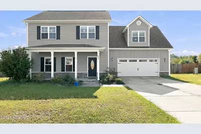 203 Chestwood Drive, Hubert, NC 28539 - Photo 1