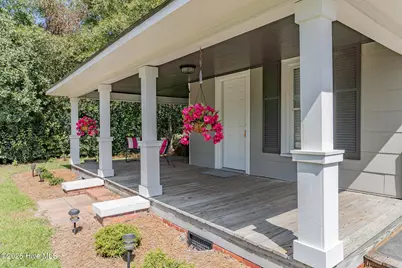 304 W King Street, Elizabethtown, NC 28337 - Photo 4