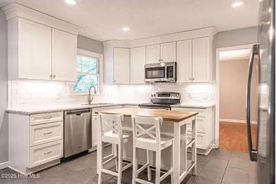 300 Midlothian Drive, Southern Pines, NC 28387 - Photo 2