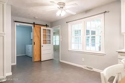 300 Midlothian Drive, Southern Pines, NC 28387 - Photo 6